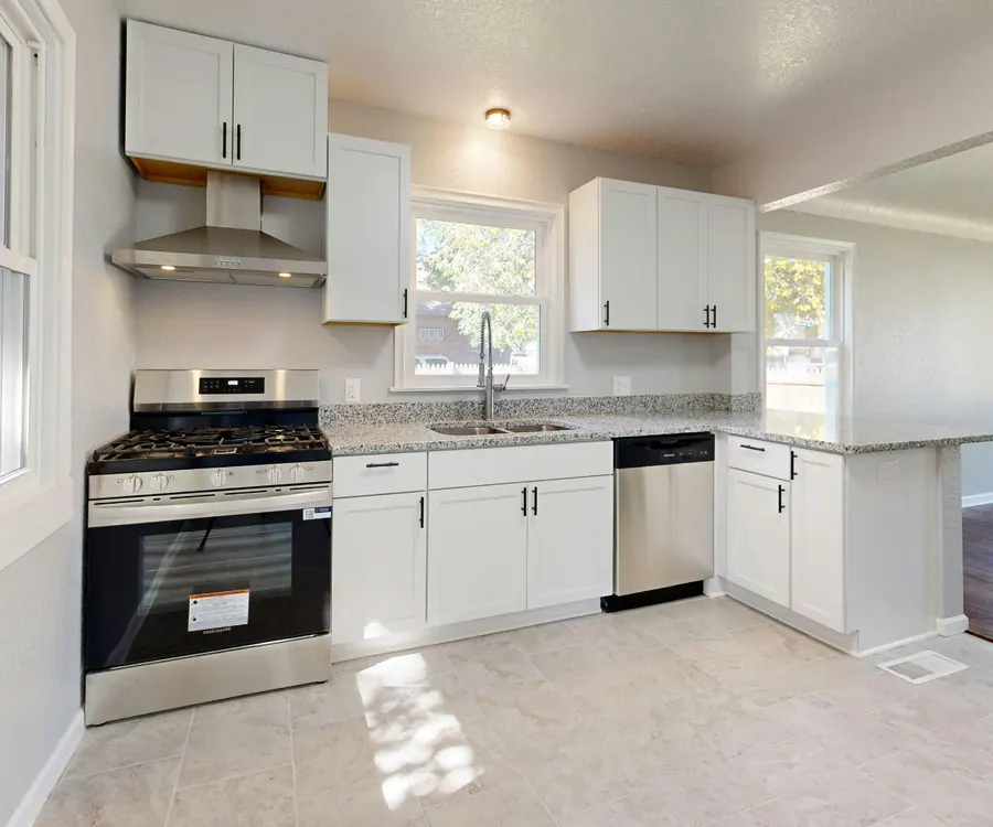 Cabinet painting service